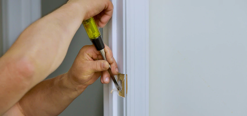 On Demand Locksmith For Key Replacement in Cutler, California