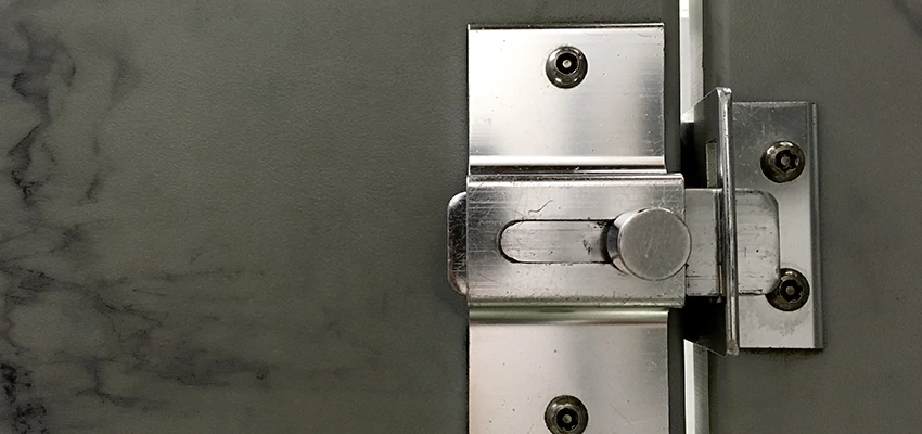 Fix A Room Door Lock in Cutler, CA