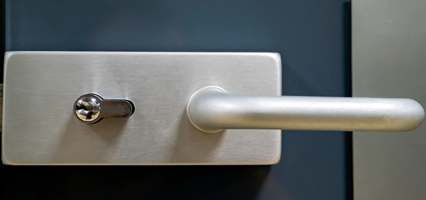 Change Patio Door Locks in Cutler, California