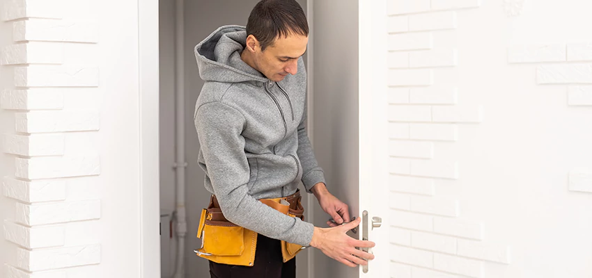 Nighttime Locksmith Near Me in Cutler, CA